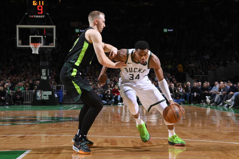 因在比赛中 因在比赛中